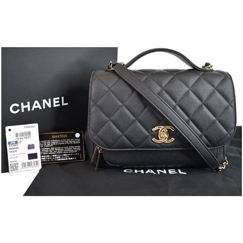 chanel medium flap caviar black